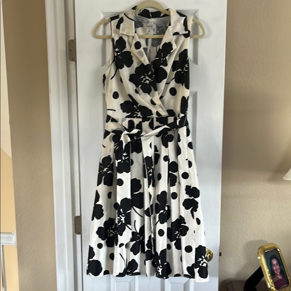 Dress Barn Black and White Floral Midi Dress sz 12